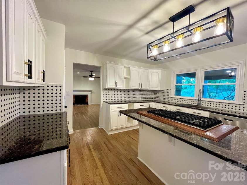 304 Travis Lane, Salisbury, NC 28146.  MLS# CAR4405285, YatesRealty ID 37852. 