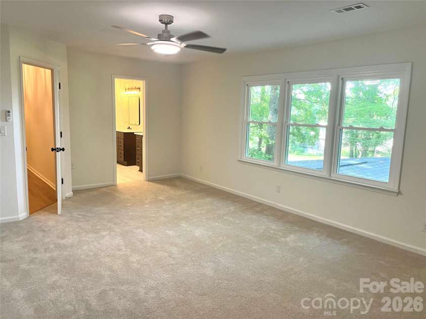 304 Travis Lane, Salisbury, NC 28146.  MLS# CAR4405285, YatesRealty ID 37852. 
