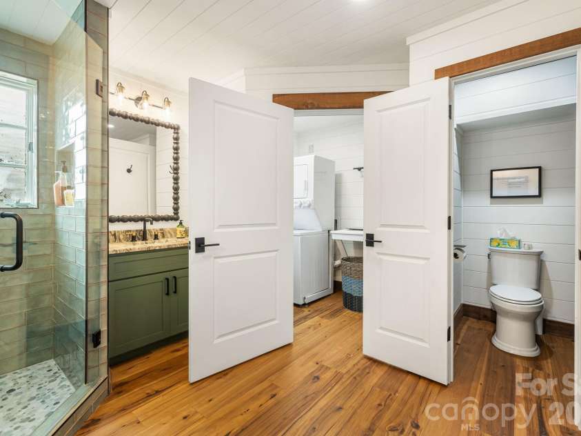 42 Cranford Road, Asheville, NC 28806.  MLS# CAR4401998, YatesRealty ID 37855. 