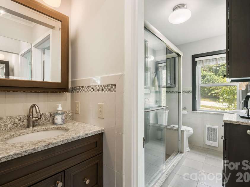 42 Cranford Road, Asheville, NC 28806.  MLS# CAR4401998, YatesRealty ID 37855. 