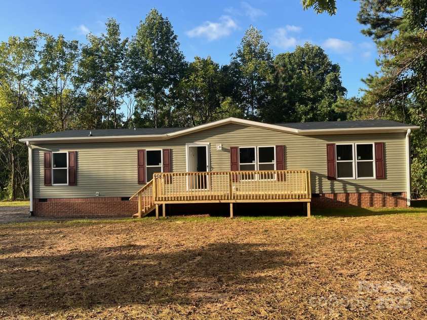 958 Pinnacle Church Road, Nebo, NC 28761.  MLS# CAR4297060, YatesRealty ID 37856. 