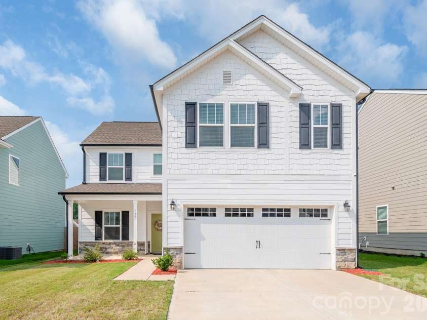 135 Aspire Circle, Wingate, NC 28174.  MLS# CAR4405367, YatesRealty ID 37859. 