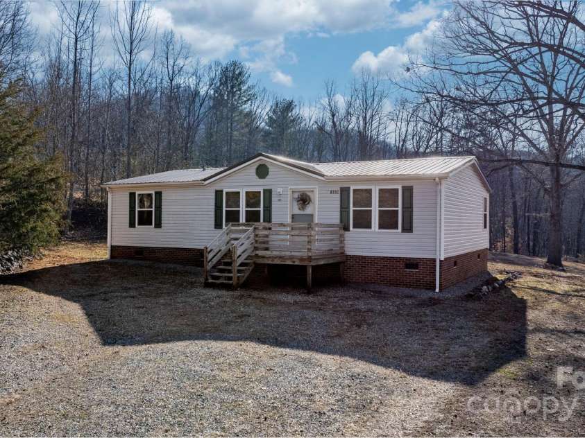 6118 Fox Gap Street, Morganton, NC 28655.  MLS# CAR4228074, YatesRealty ID 3786. 