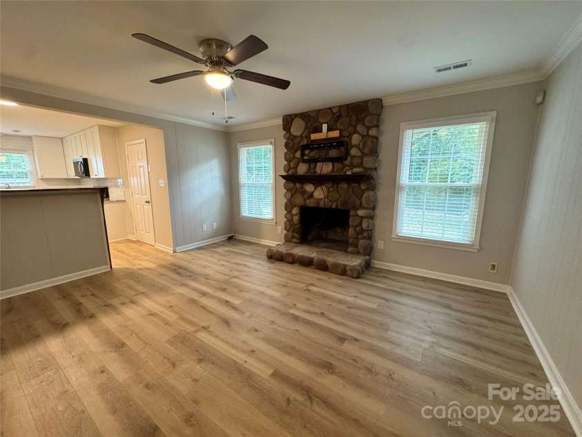 6314 Harrisburg Road, Charlotte, NC 28227.  MLS# CAR4330605, YatesRealty ID 3786. 