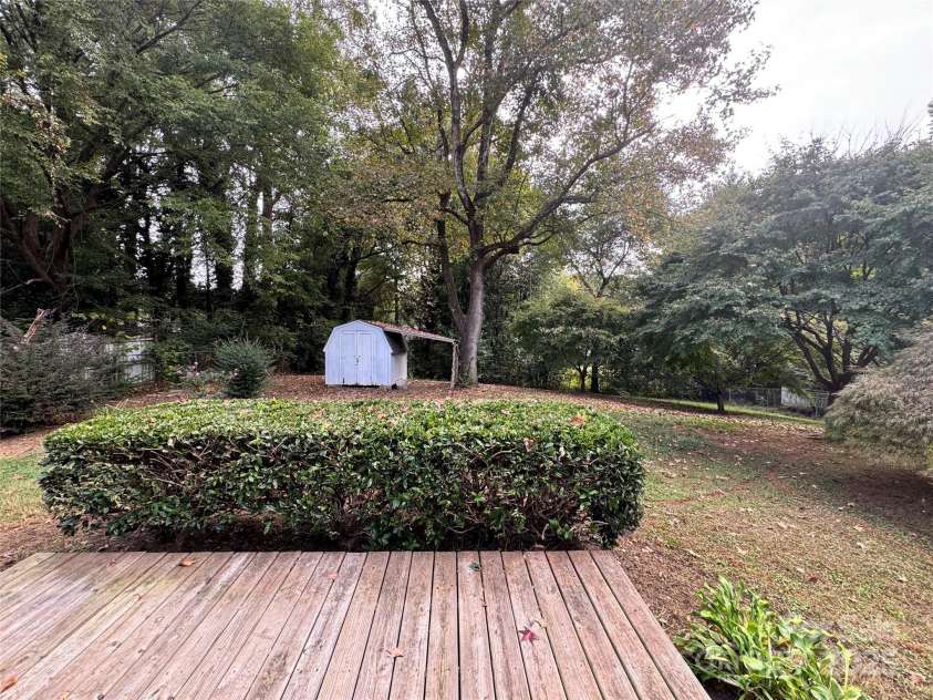 6314 Harrisburg Road, Charlotte, NC 28227.  MLS# CAR4330605, YatesRealty ID 3786. 