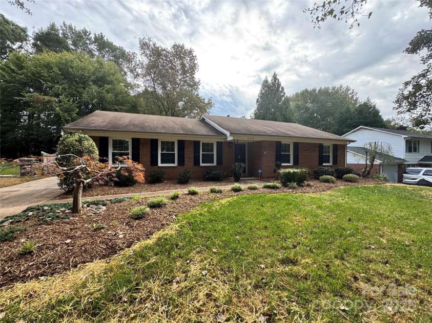 6314 Harrisburg Road, Charlotte, NC 28227.  MLS# CAR4330605, YatesRealty ID 3786. 