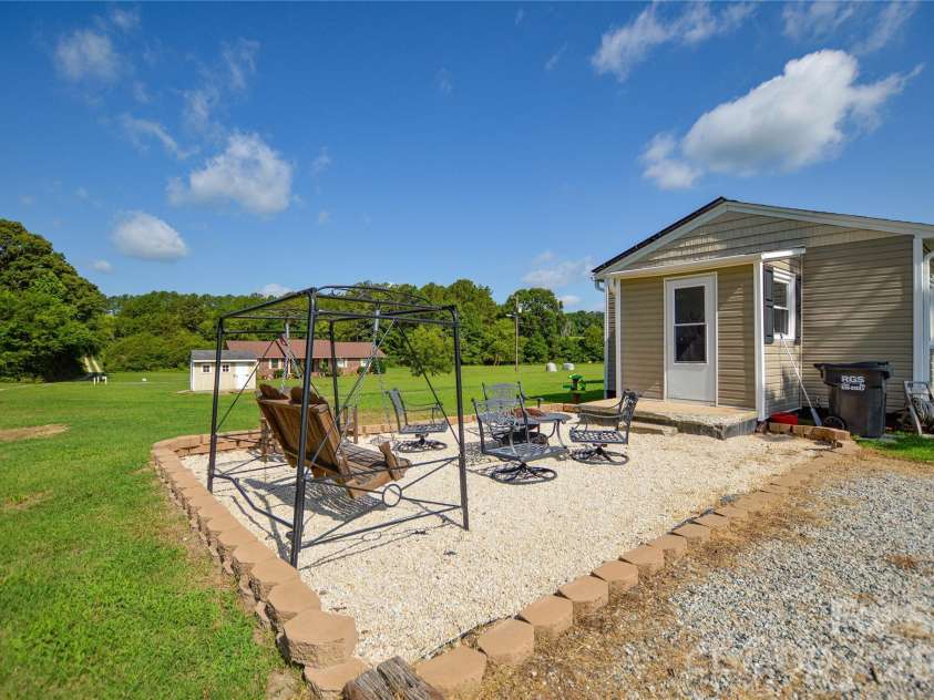 134 Patton Lane, Kannapolis, NC 28081.  MLS# CAR4405244, YatesRealty ID 37861. 