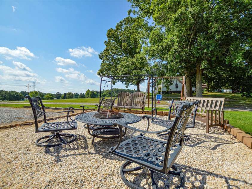 134 Patton Lane, Kannapolis, NC 28081.  MLS# CAR4405244, YatesRealty ID 37861. 