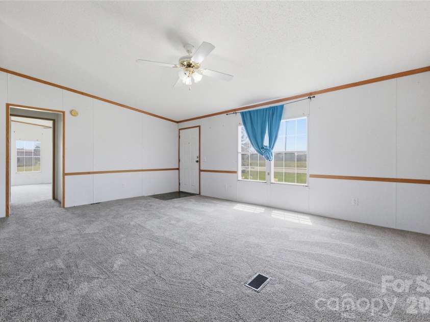 2299 Dellinger Drive, Newton, NC 28658.  MLS# CAR4403619, YatesRealty ID 37862. 