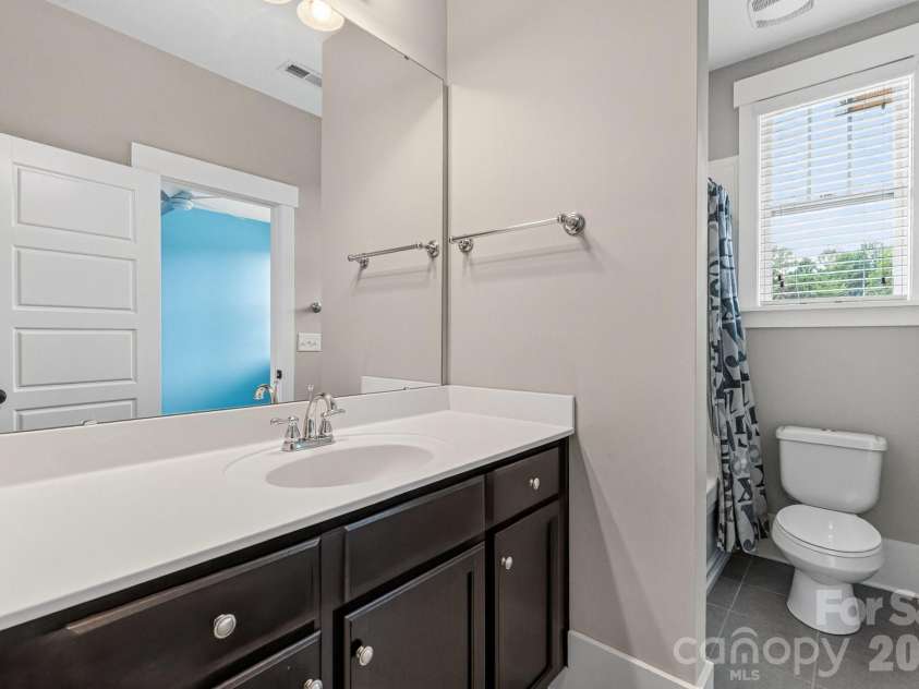 720 Waterscape Court, Rock Hill, SC 29730.  MLS# CAR4403764, YatesRealty ID 37863. Secondary bathroom