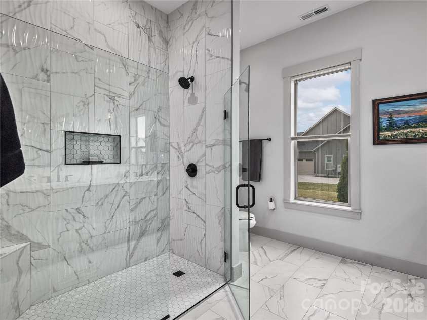696 Daniel Circle Drive, Mills River, NC 28759.  MLS# CAR4402864, YatesRealty ID 37864. 2nd Full Bathroom for Guests
