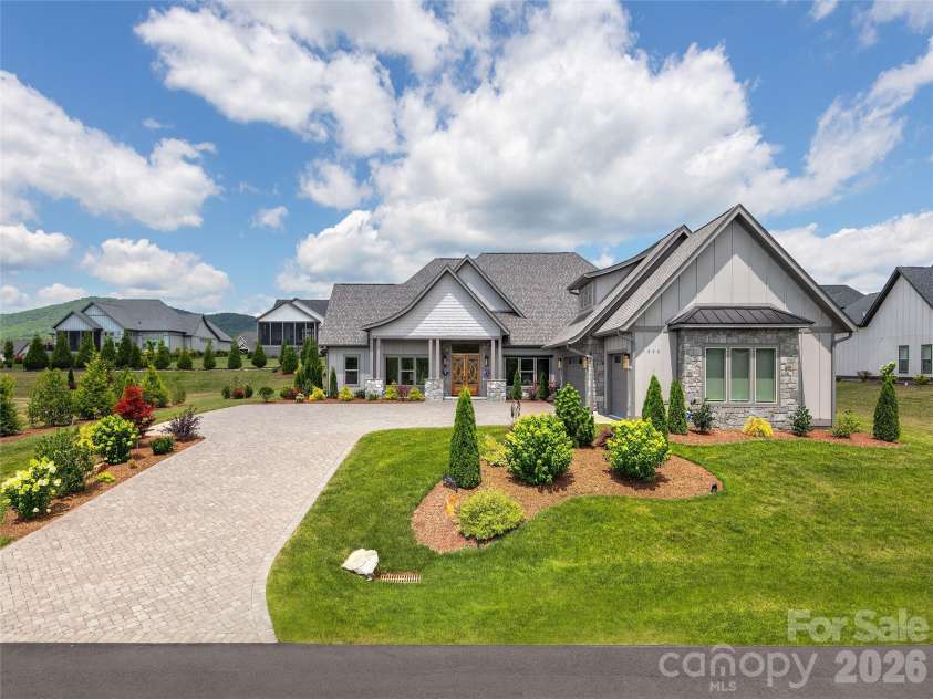 696 Daniel Circle Drive, Mills River, NC 28759.  MLS# CAR4402864, YatesRealty ID 37864. Established Landscaping