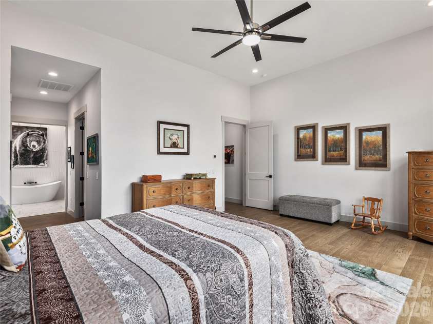 696 Daniel Circle Drive, Mills River, NC 28759.  MLS# CAR4402864, YatesRealty ID 37864. Primary Bedroom