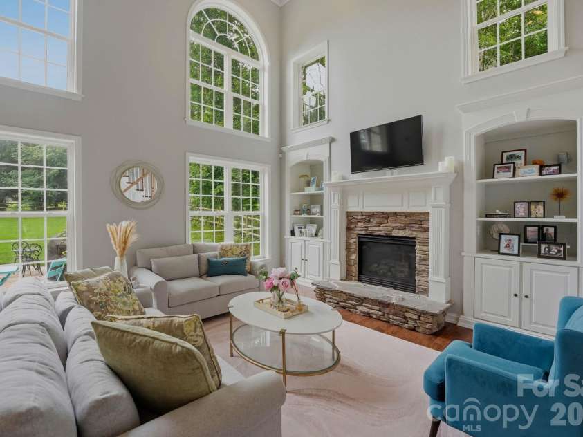184 Herons Gate Drive, Mooresville, NC 28117.  MLS# CAR4389581, YatesRealty ID 37866. 