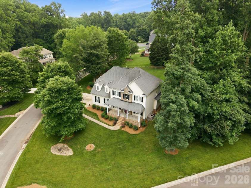 184 Herons Gate Drive, Mooresville, NC 28117.  MLS# CAR4389581, YatesRealty ID 37866. 