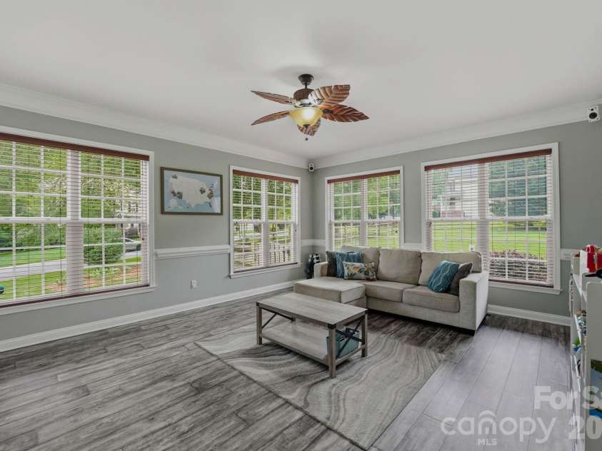 184 Herons Gate Drive, Mooresville, NC 28117.  MLS# CAR4389581, YatesRealty ID 37866. Main Level Bonus Room