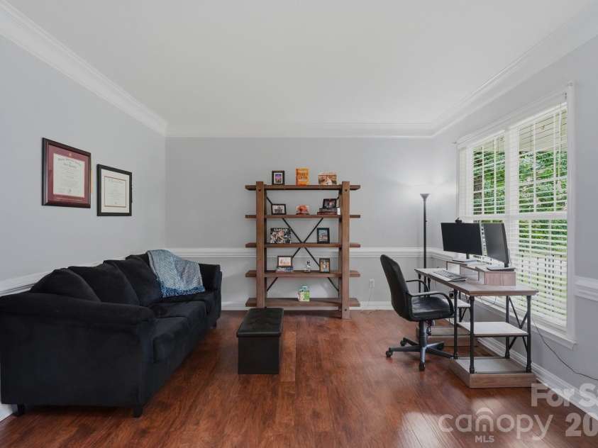 184 Herons Gate Drive, Mooresville, NC 28117.  MLS# CAR4389581, YatesRealty ID 37866. Office / Flex Space