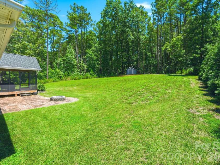 4072 Barbrick Street, Sherrills Ford, NC 28673.  MLS# CAR4402817, YatesRealty ID 37867. 