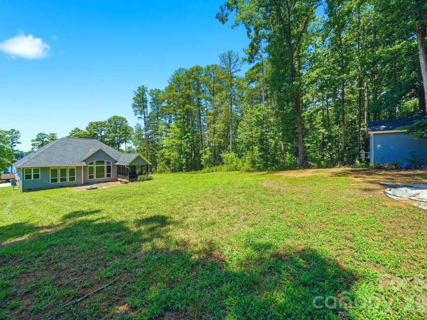 4072 Barbrick Street, Sherrills Ford, NC 28673.  MLS# CAR4402817, YatesRealty ID 37867. 