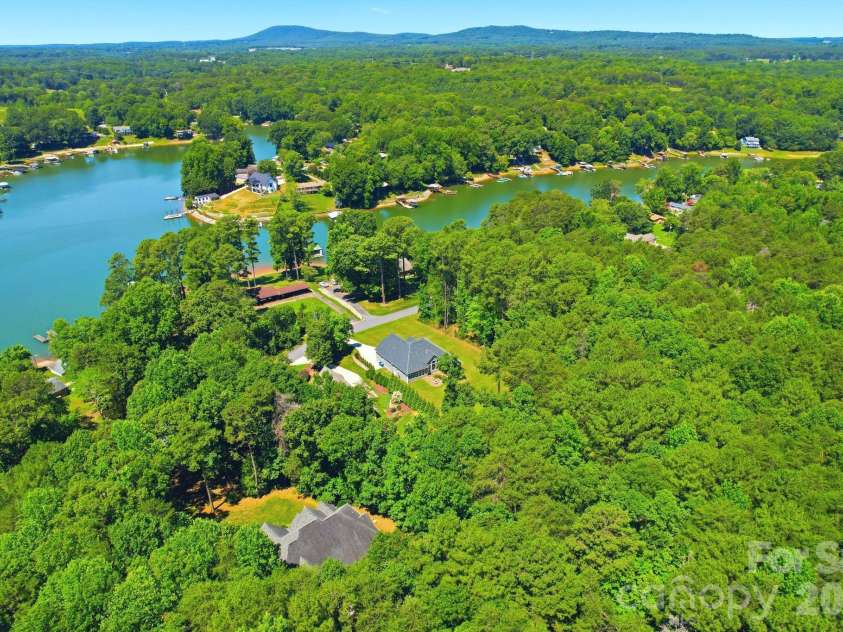 4072 Barbrick Street, Sherrills Ford, NC 28673.  MLS# CAR4402817, YatesRealty ID 37867. 
