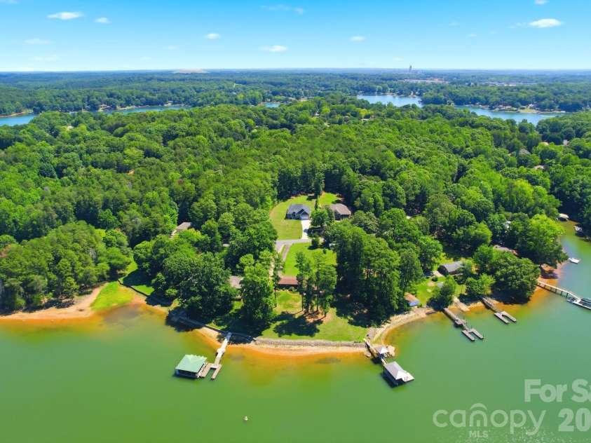 4072 Barbrick Street, Sherrills Ford, NC 28673.  MLS# CAR4402817, YatesRealty ID 37867. 