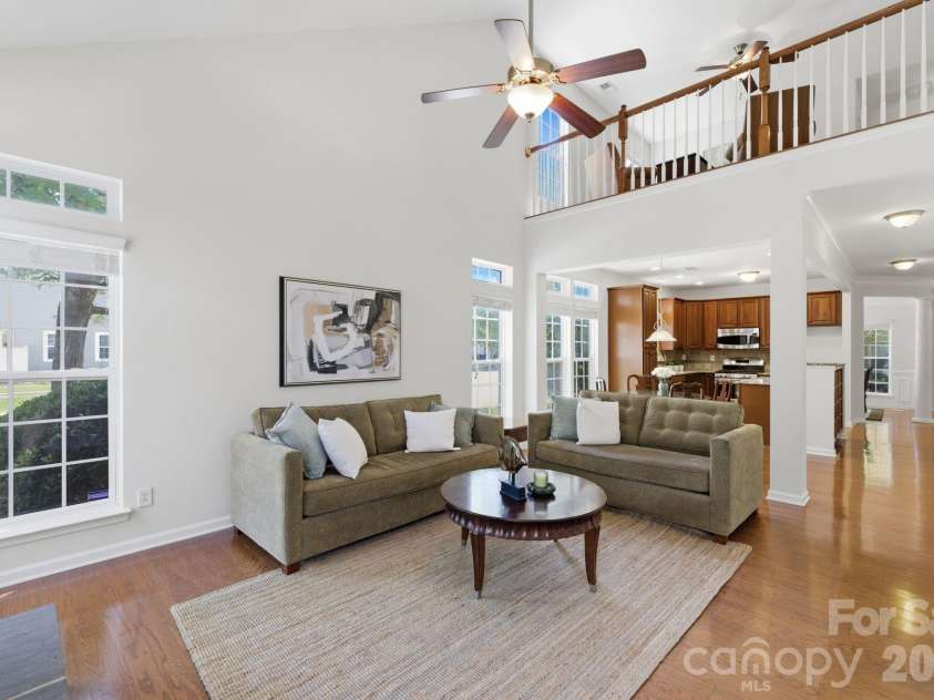 8304 Viewpoint Lane, Cornelius, NC 28031.  MLS# CAR4390537, YatesRealty ID 37868. 