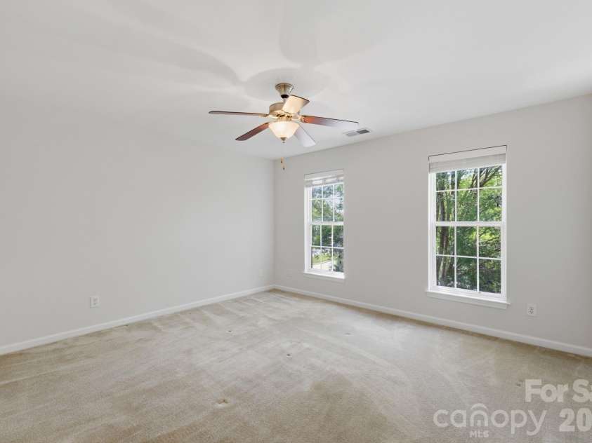 8304 Viewpoint Lane, Cornelius, NC 28031.  MLS# CAR4390537, YatesRealty ID 37868. 