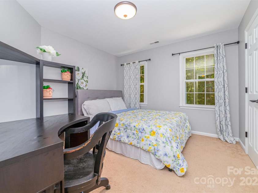 1630 Village Court, Gastonia, NC 28054.  MLS# CAR4277607, YatesRealty ID 3787. 