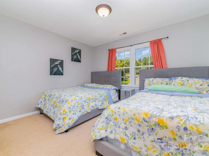 1630 Village Court, Gastonia, NC 28054.  MLS# CAR4277607, YatesRealty ID 3787. 