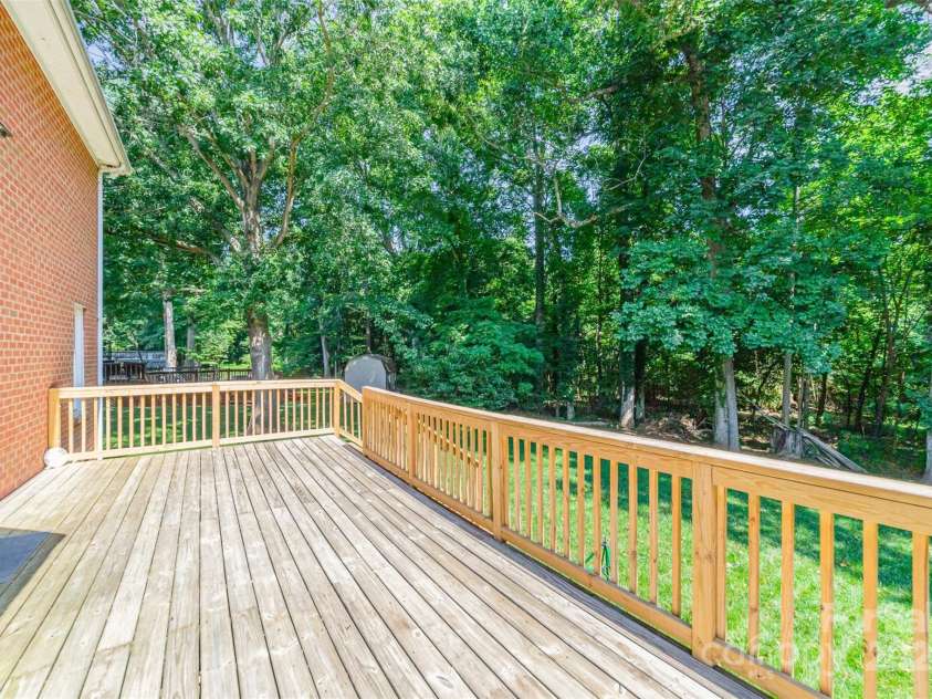 1630 Village Court, Gastonia, NC 28054.  MLS# CAR4277607, YatesRealty ID 3787. 