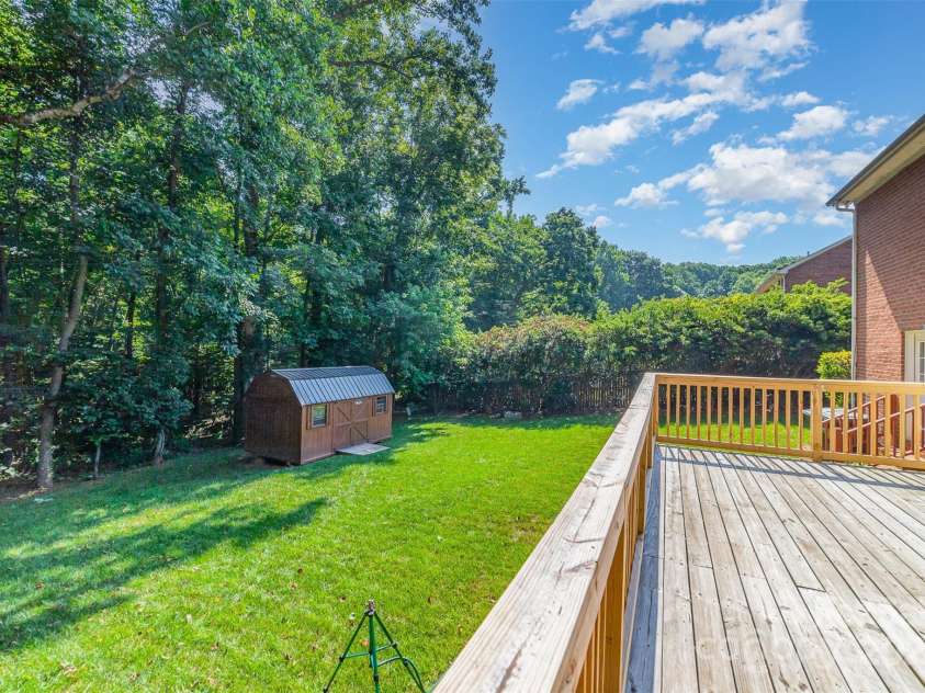 1630 Village Court, Gastonia, NC 28054.  MLS# CAR4277607, YatesRealty ID 3787. 