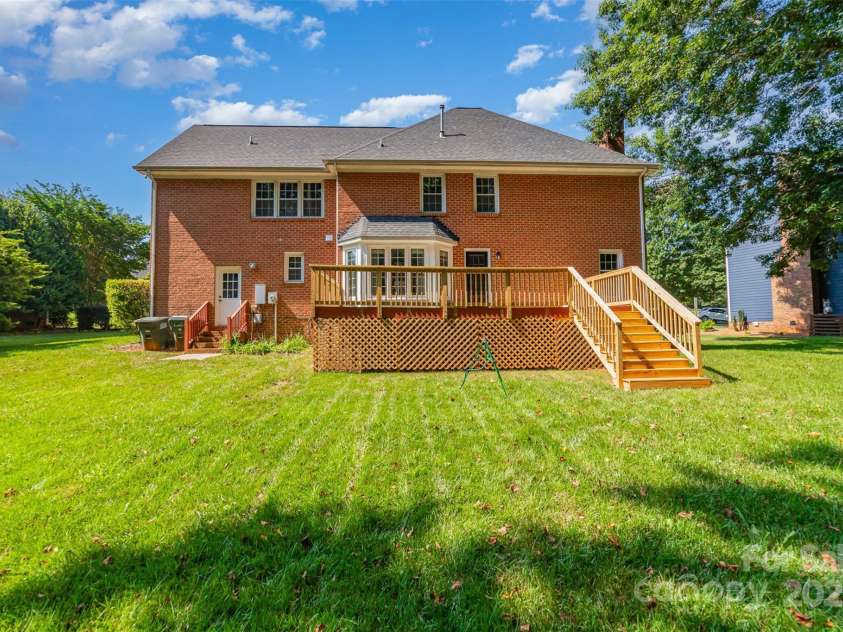 1630 Village Court, Gastonia, NC 28054.  MLS# CAR4277607, YatesRealty ID 3787. 