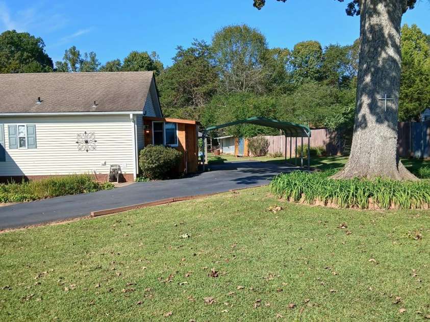 218 Muldoon Lane, Clover, SC 29710.  MLS# CAR4314883, YatesRealty ID 3787. 