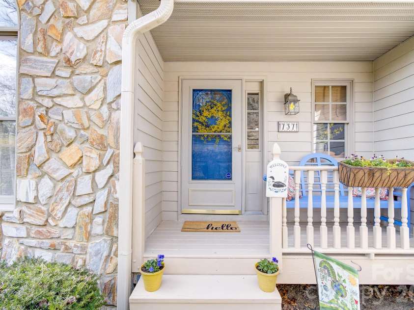 737 Woodbine Road, Waynesville, NC 28785.  MLS# CAR4352917, YatesRealty ID 3787. 