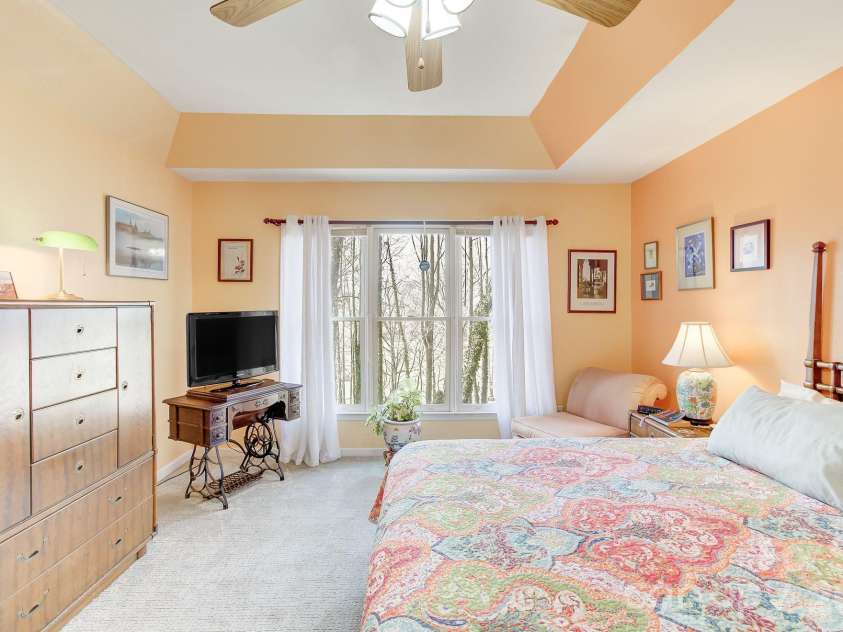 737 Woodbine Road, Waynesville, NC 28785.  MLS# CAR4352917, YatesRealty ID 3787. 