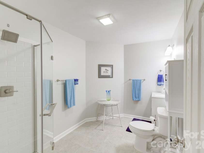 737 Woodbine Road, Waynesville, NC 28785.  MLS# CAR4352917, YatesRealty ID 3787. 