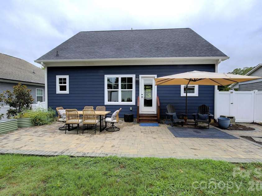 306 Clay Street, Belmont, NC 28012.  MLS# CAR4402428, YatesRealty ID 37870. Backyard a