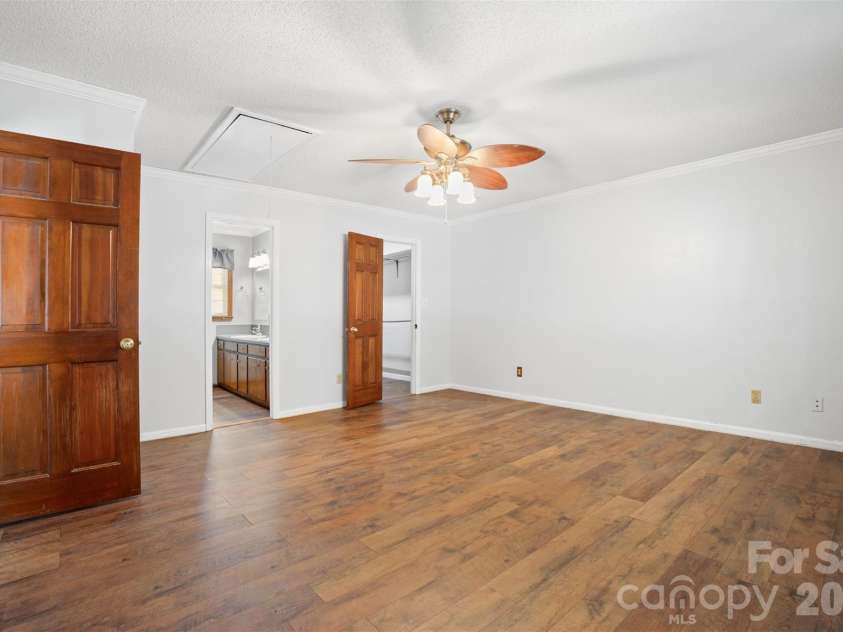 218 Plantation Road, Lancaster, SC 29720.  MLS# CAR4398632, YatesRealty ID 37871. Primary Bedroom