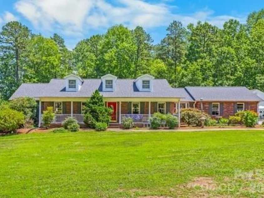 3800 Cauble Road, Salisbury, NC 28144.  MLS# CAR4402071, YatesRealty ID 37872. 