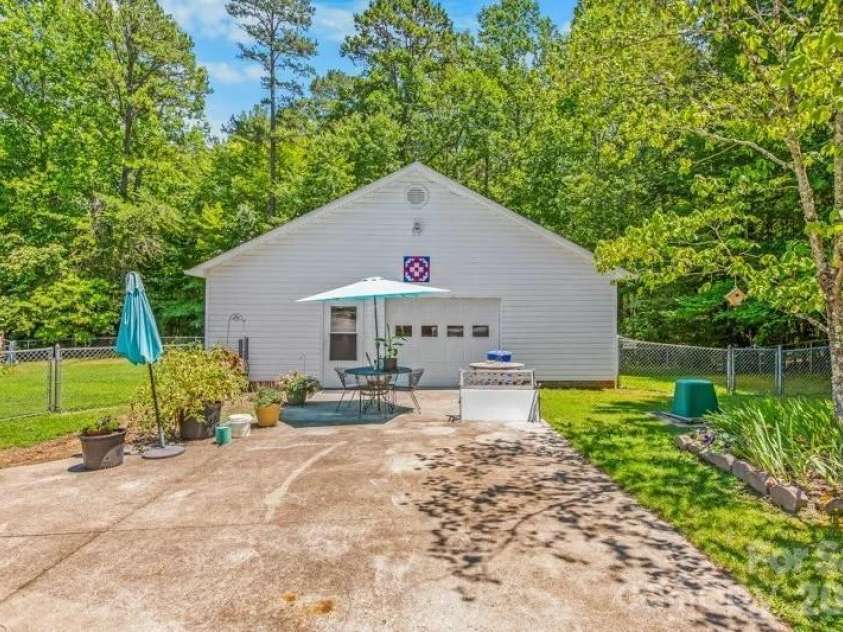 3800 Cauble Road, Salisbury, NC 28144.  MLS# CAR4402071, YatesRealty ID 37872. 