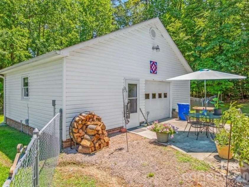 3800 Cauble Road, Salisbury, NC 28144.  MLS# CAR4402071, YatesRealty ID 37872. 