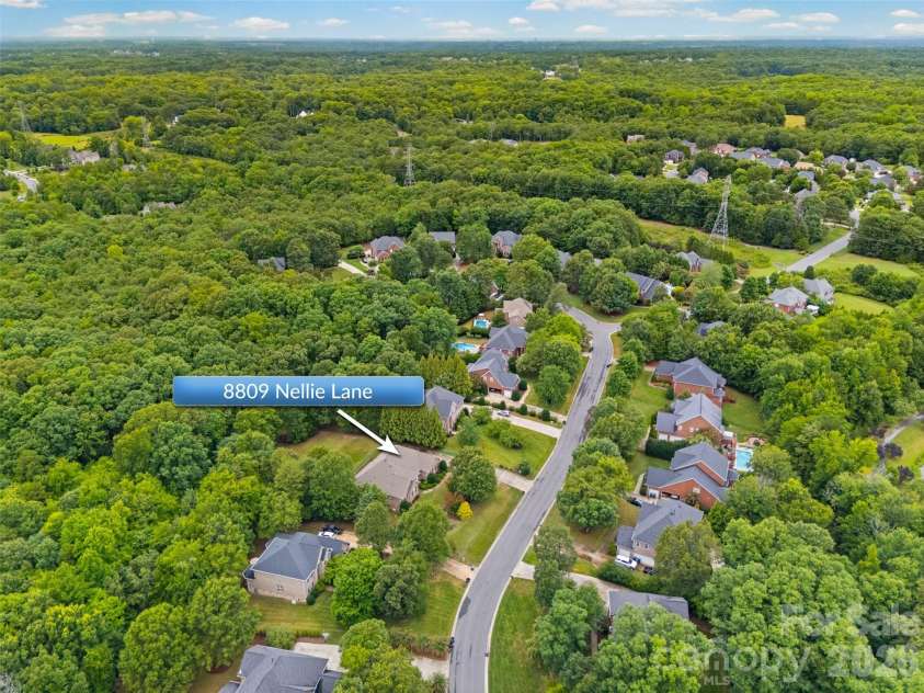 8809 Nellie Lane, Waxhaw, NC 28173.  MLS# CAR4400639, YatesRealty ID 37873. 