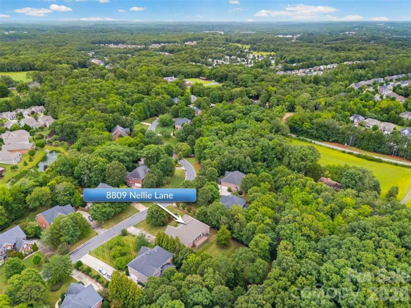8809 Nellie Lane, Waxhaw, NC 28173.  MLS# CAR4400639, YatesRealty ID 37873. 