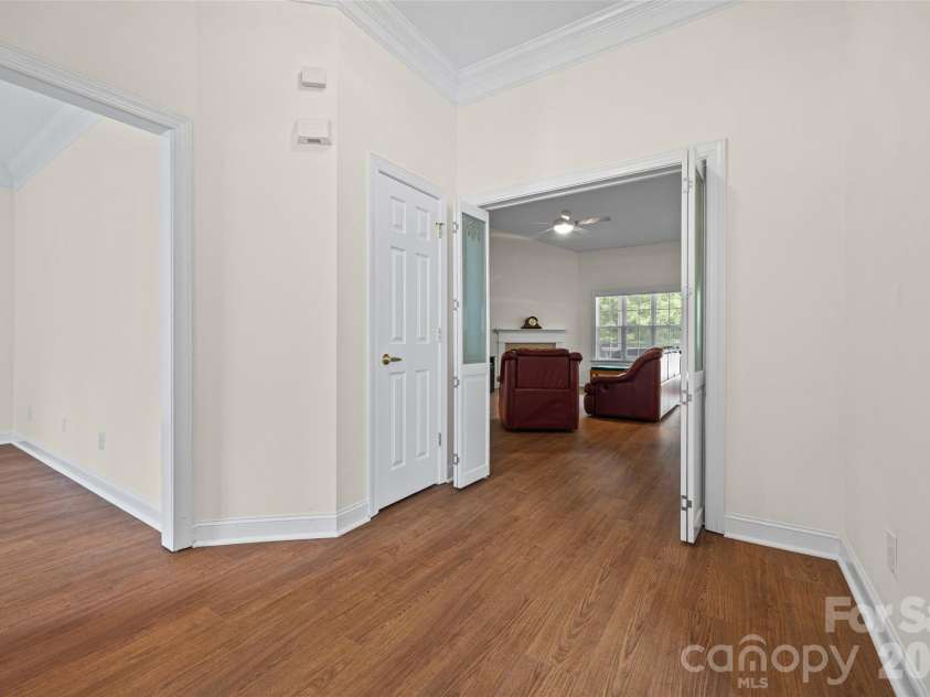 8809 Nellie Lane, Waxhaw, NC 28173.  MLS# CAR4400639, YatesRealty ID 37873. 
