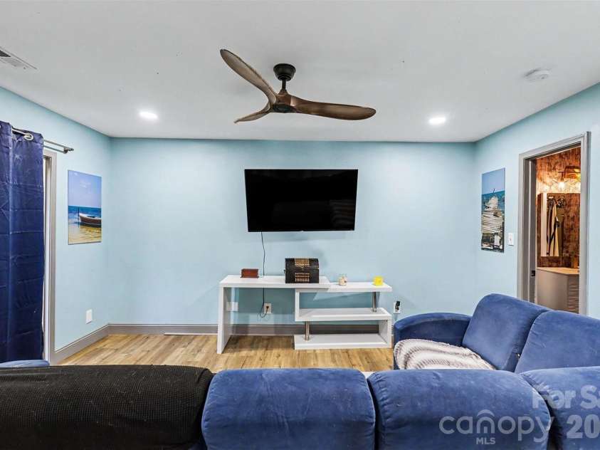 16033 Samoa Court, Fort Mill, SC 29708.  MLS# CAR4401395, YatesRealty ID 37875. 