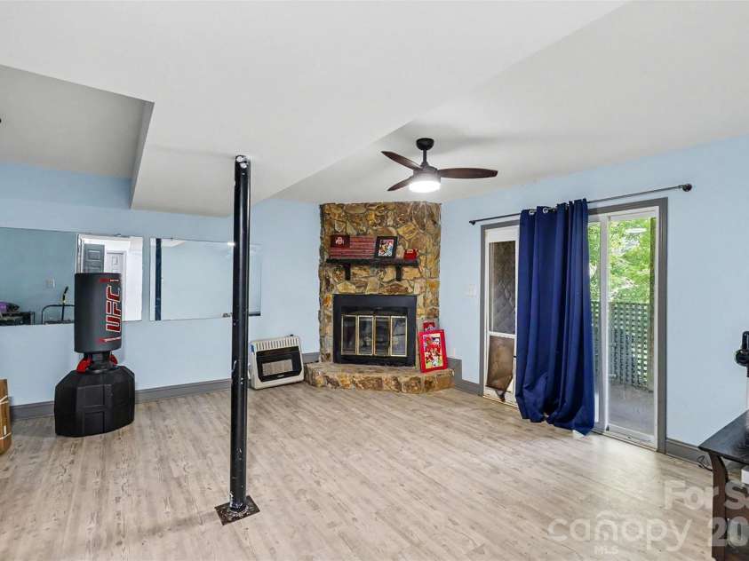 16033 Samoa Court, Fort Mill, SC 29708.  MLS# CAR4401395, YatesRealty ID 37875. 