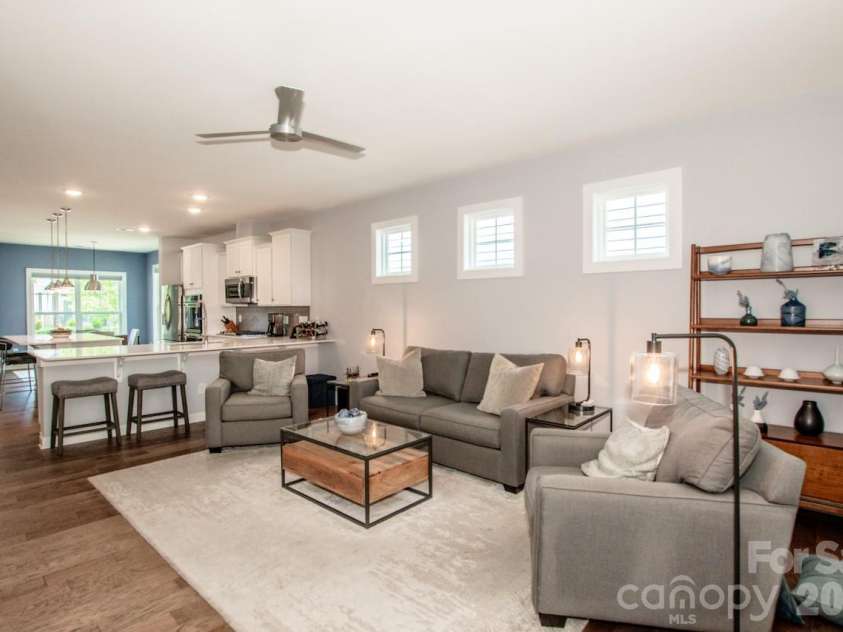 13331 Caite Ridge Road, Davidson, NC 28036.  MLS# CAR4402255, YatesRealty ID 37876. This gorgeous home is bathed in natural light