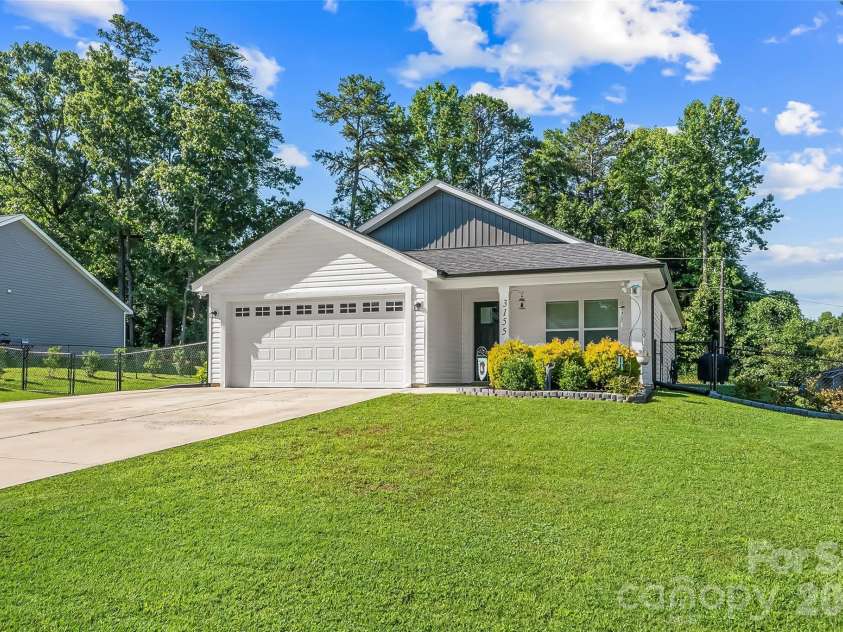 3155 Riber Lane, Claremont, NC 28610.  MLS# CAR4402206, YatesRealty ID 37879. 