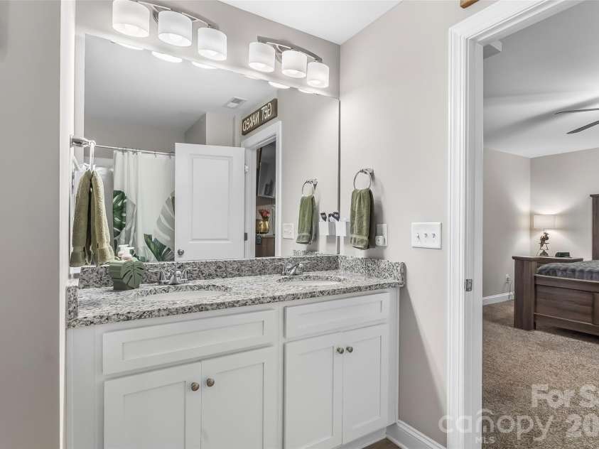 3155 Riber Lane, Claremont, NC 28610.  MLS# CAR4402206, YatesRealty ID 37879. 