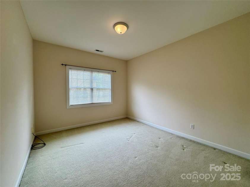 6316 Glengarrie Lane, Huntersville, NC 28078.  MLS# CAR4247118, YatesRealty ID 3788. Bedroom 3